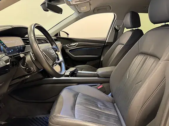 Audi E-Tron 2022 photo 5