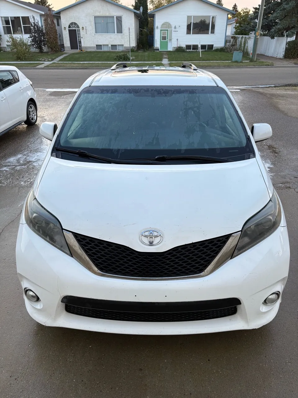 Toyota Sienna 2015 photo 3
