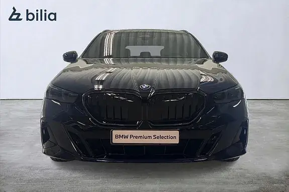 BMW 530E 2026 photo 5