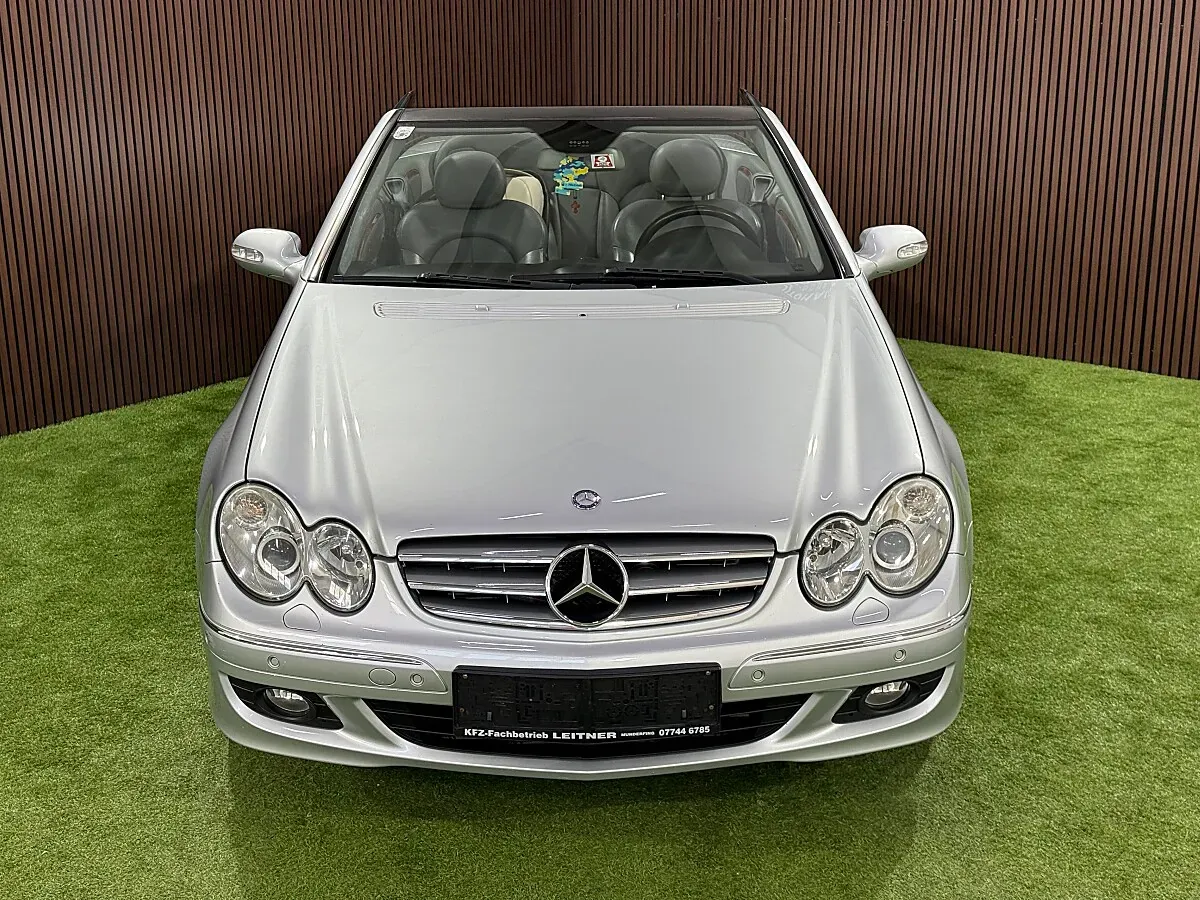 Mercedes-Benz Clk-Class 2007 photo 3