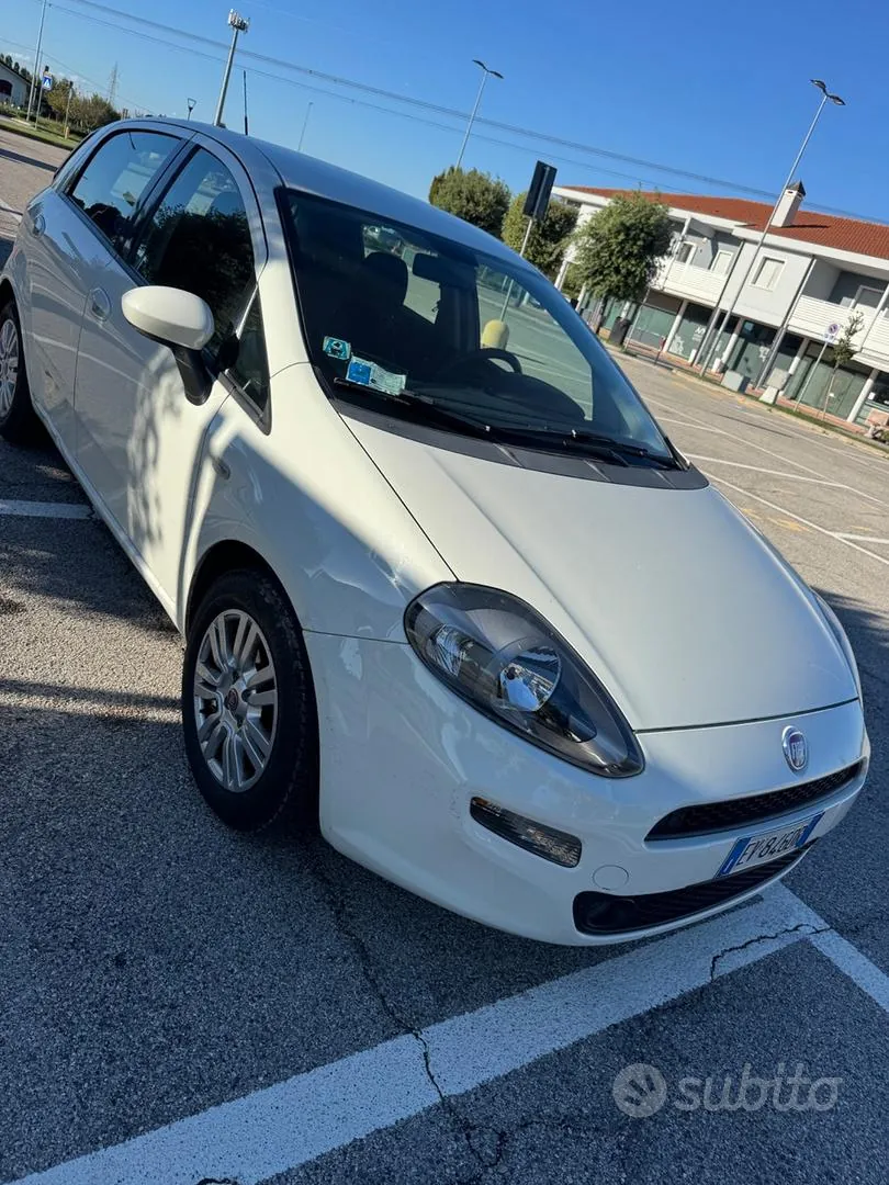 Fiat Punto 2014 photo 2