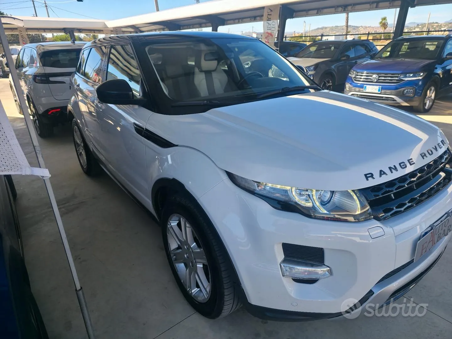 Land Rover Range Rover Evoque 2015 photo 5