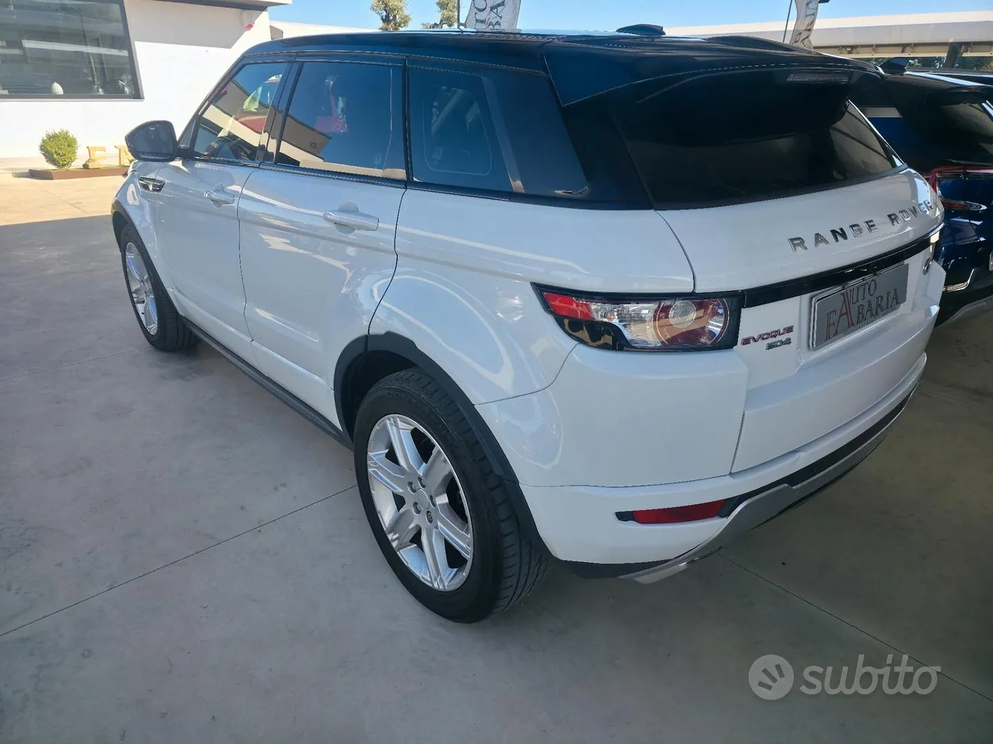 Land Rover Range Rover Evoque 2015 photo 4