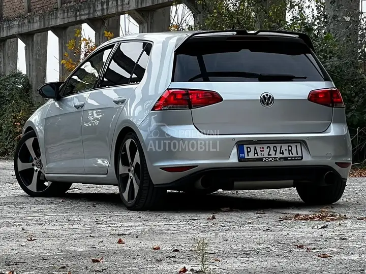 Volkswagen Golf 7 2013 photo 3