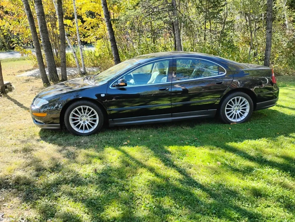 Chrysler 300M