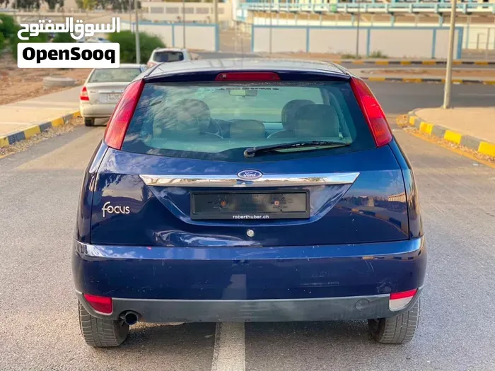 Ford Focus 2004 photo 2