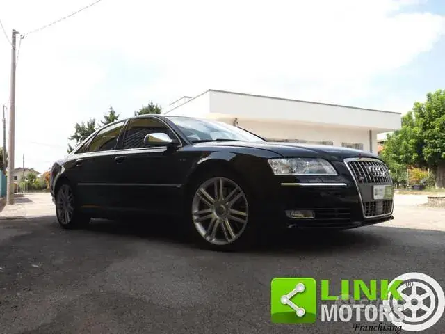 Audi S8 2006 photo 3