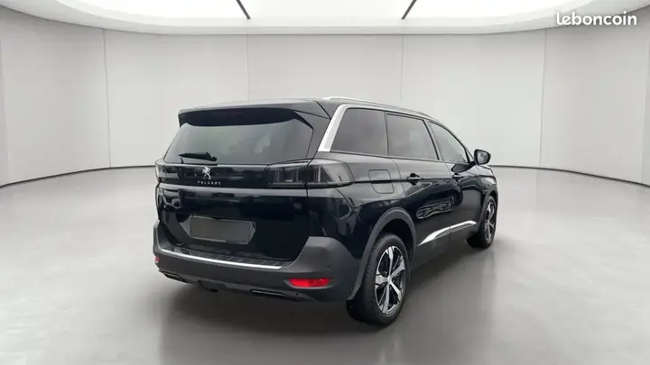 Peugeot 5008 2024 photo 5