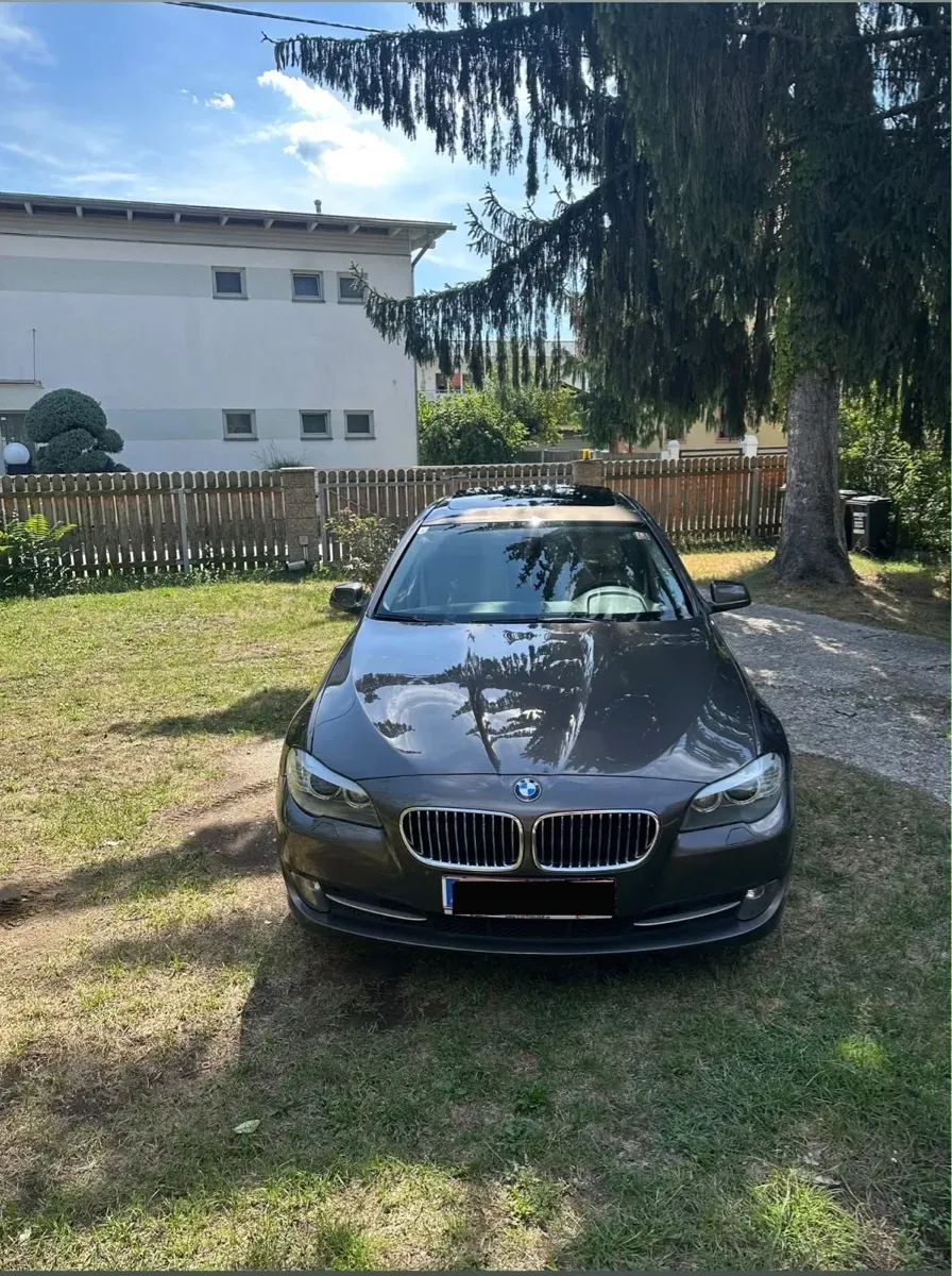 BMW 5 Series 2013 photo 3