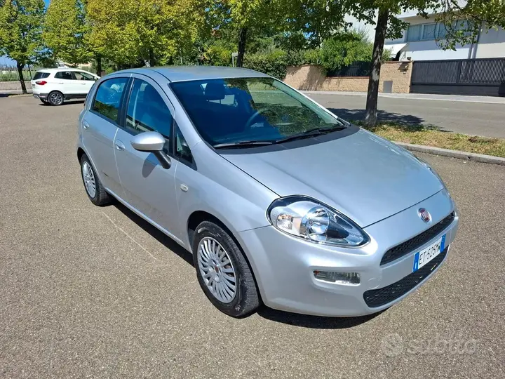 Fiat Punto 2013 photo 2