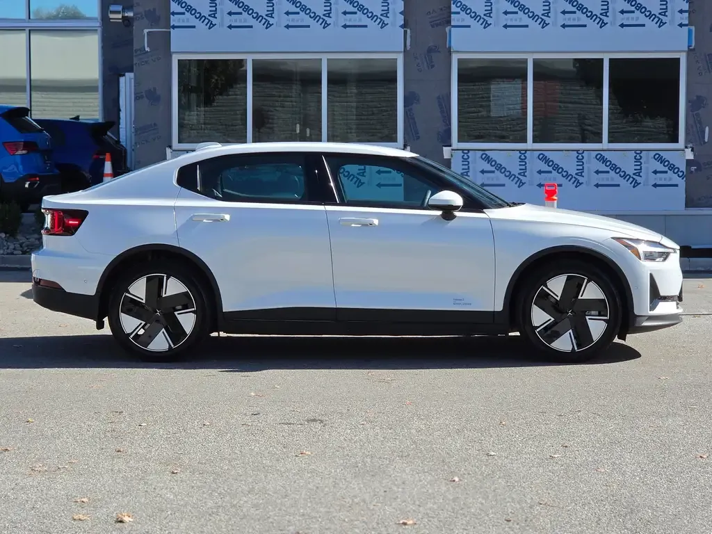 Polestar 2 2025 photo 5