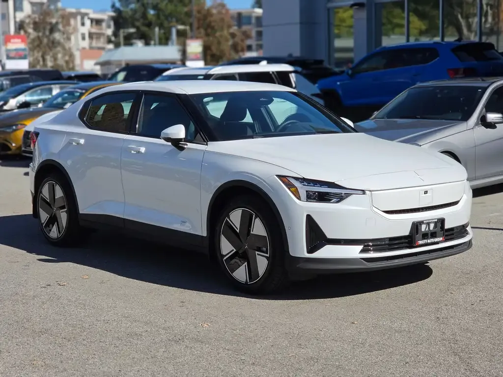 Polestar 2 2025 photo 4