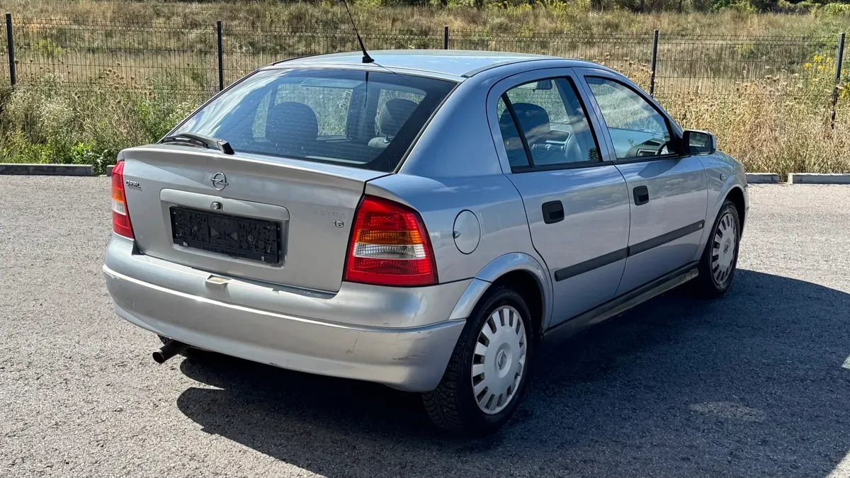 Opel Astra 2002 photo 3
