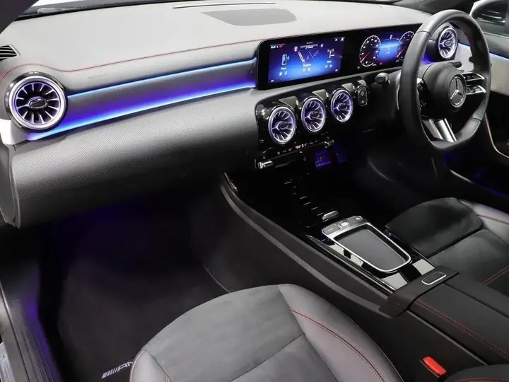 Mercedes-Benz Cla 2024 photo 4