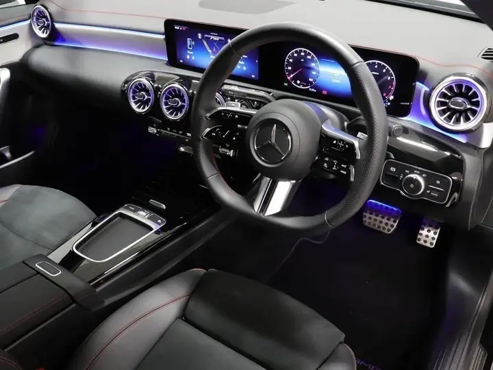 Mercedes-Benz Cla 2024 photo 2