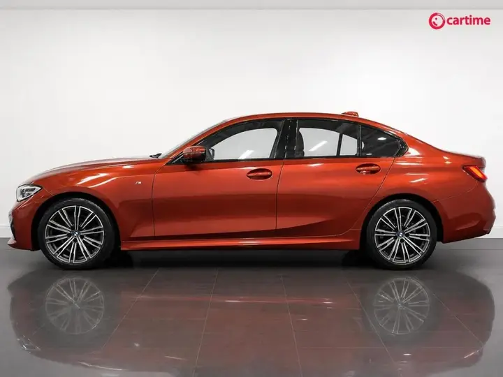 BMW 3 Series 2020 photo 4