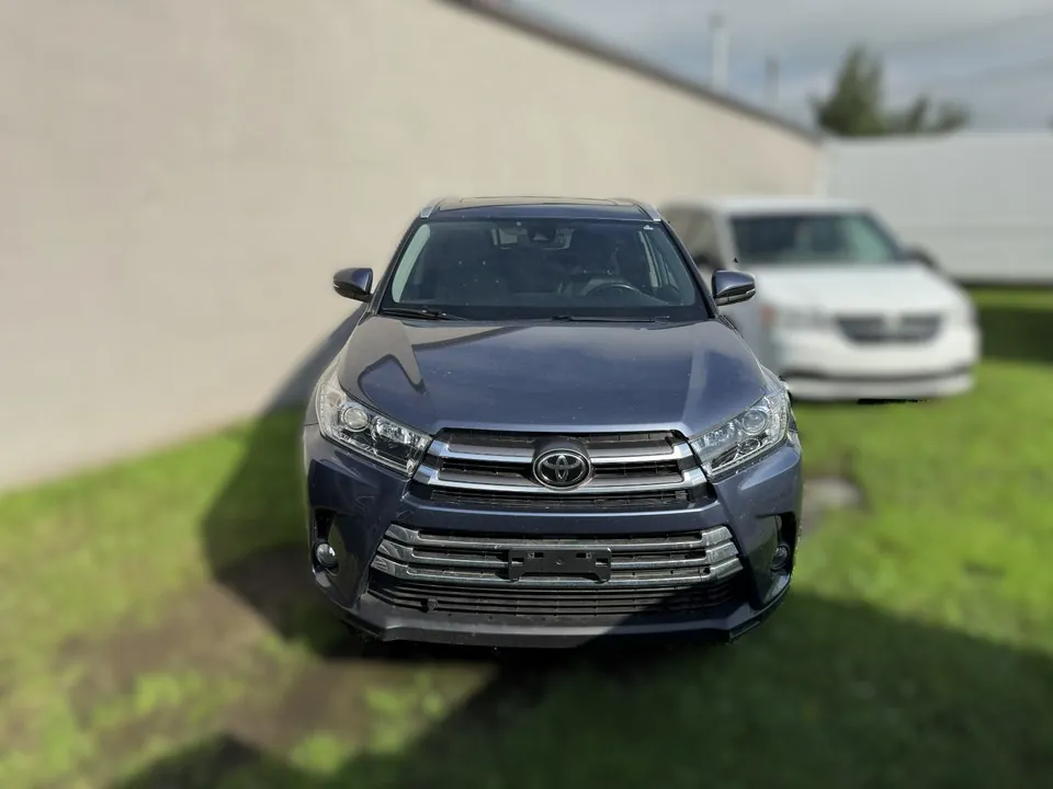 Toyota Highlander 2019 photo 2
