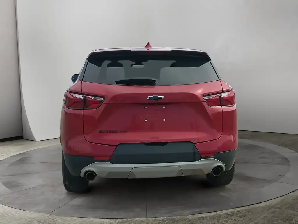 Chevrolet Blazer 2021 photo 4