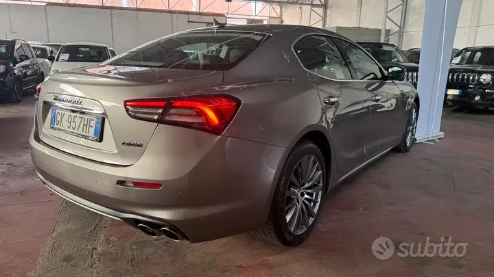 Maserati Ghibli 2022 photo 5