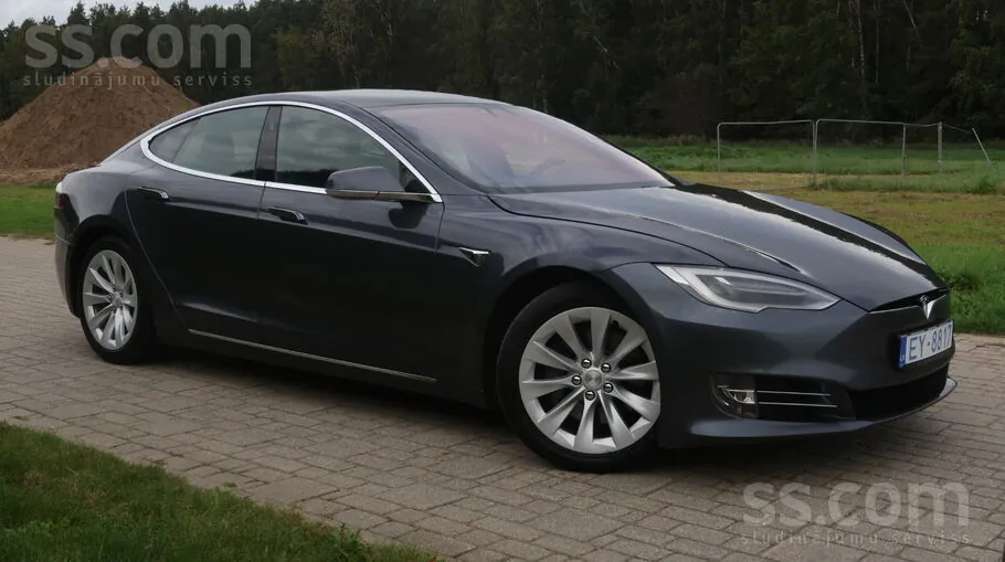 Tesla Model S 2019 photo 3
