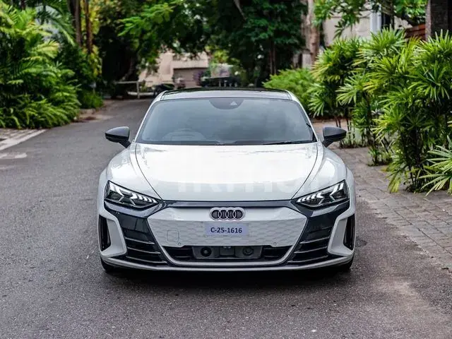 Audi E-Tron Gt 2024 photo 2
