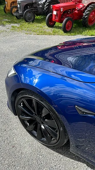 Tesla Model S 2018 photo 3