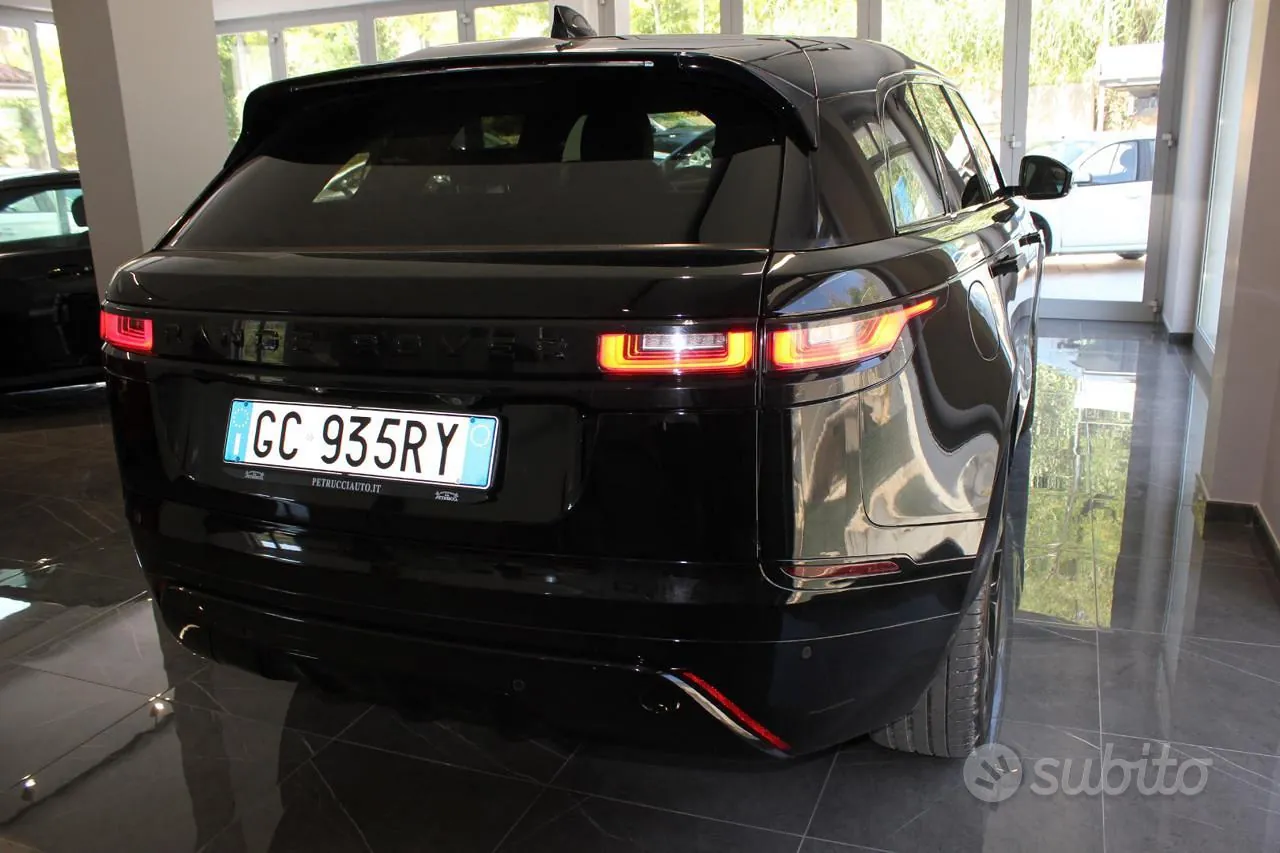 Land Rover Range Rover Velar 2021 photo 2