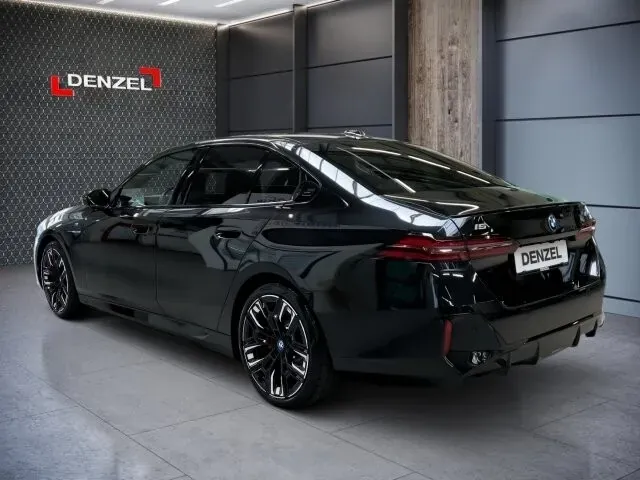 BMW I5 2025 photo 3