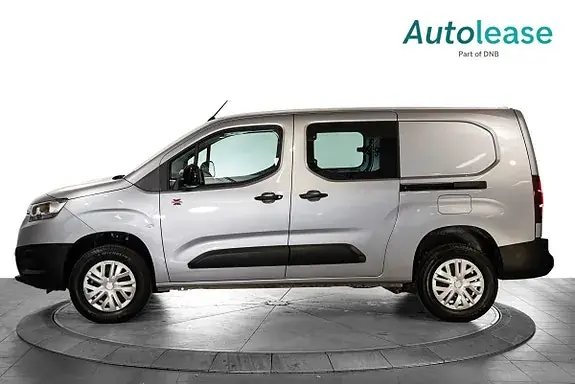 Toyota Proace City 2023 photo 2