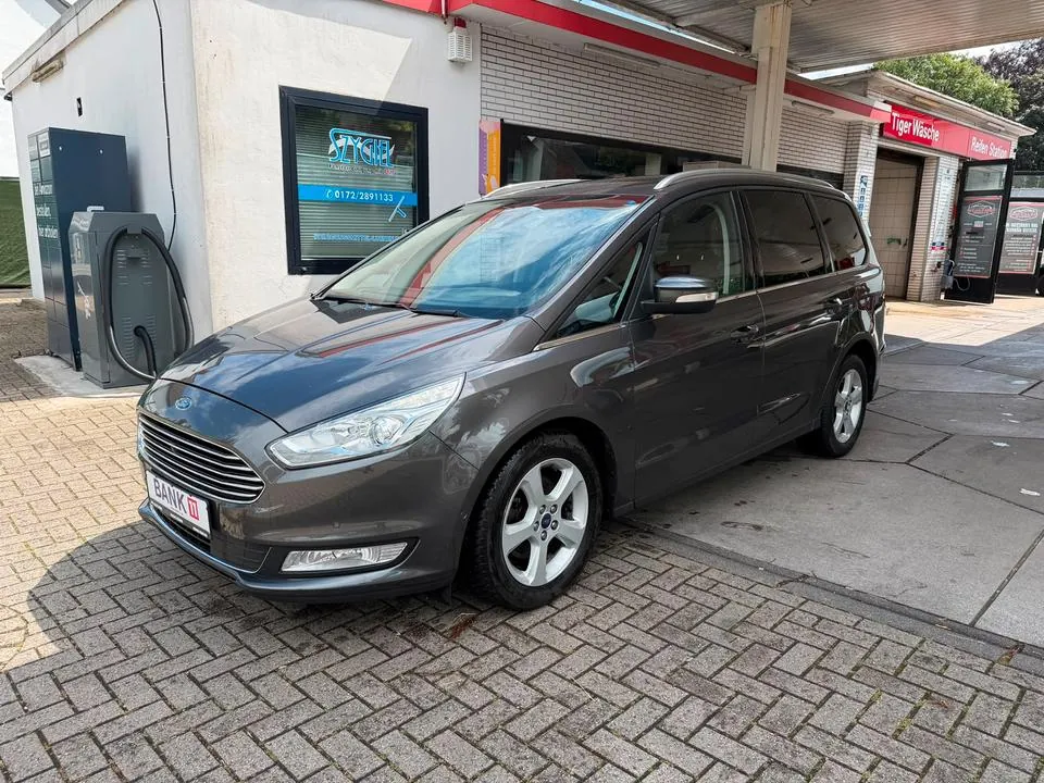 Ford Galaxy