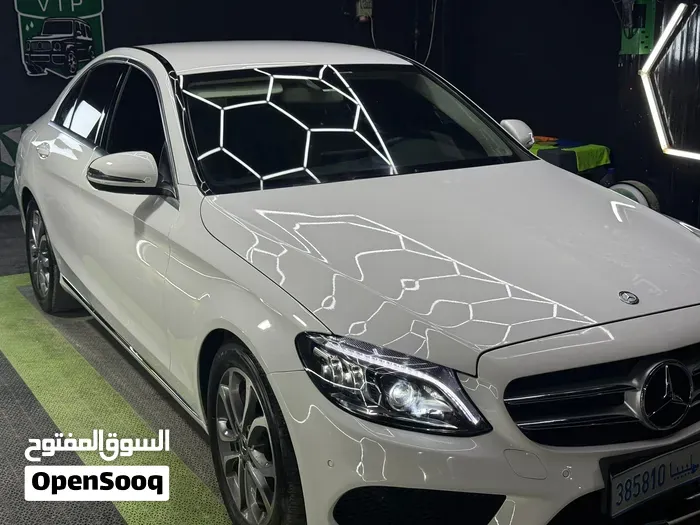 Mercedes-Benz C-Class 2017 photo 3