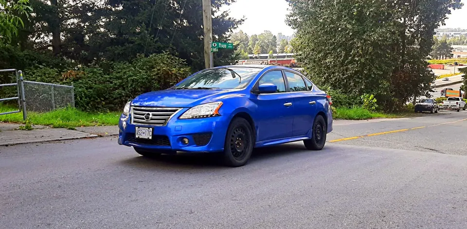 Nissan Sentra 2014 photo 2