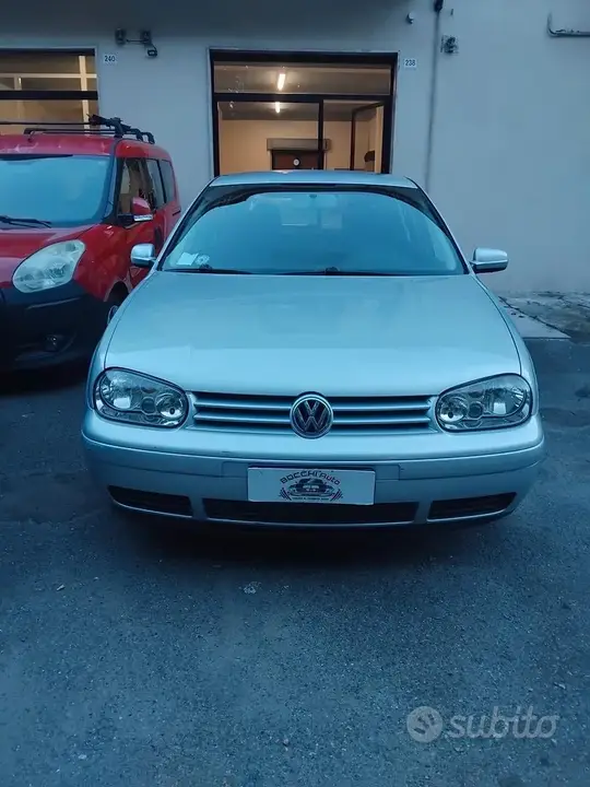 Volkswagen Golf 2003 photo 3