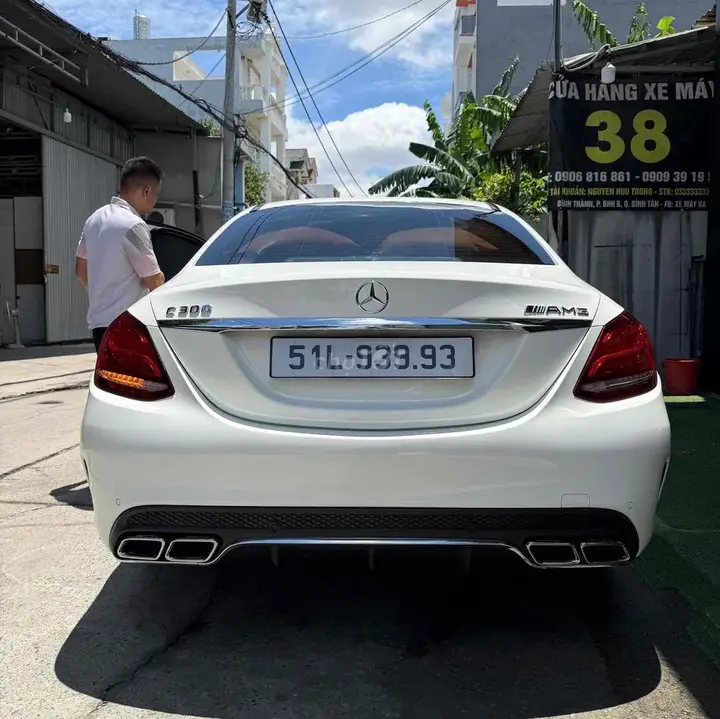 Mercedes-Benz C-Class 2017 photo 3