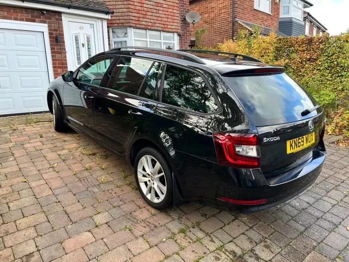 Skoda Octavia 2019 photo 3