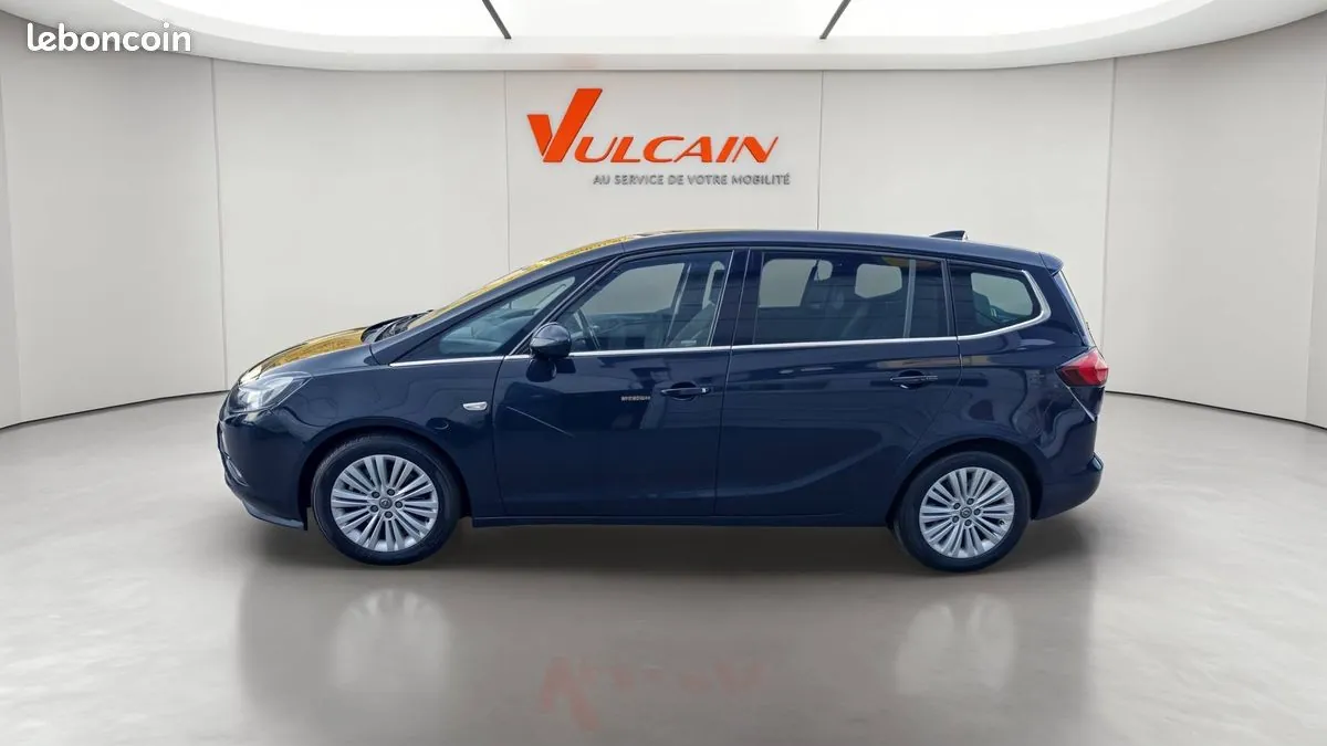 Opel Zafira 2016 photo 2