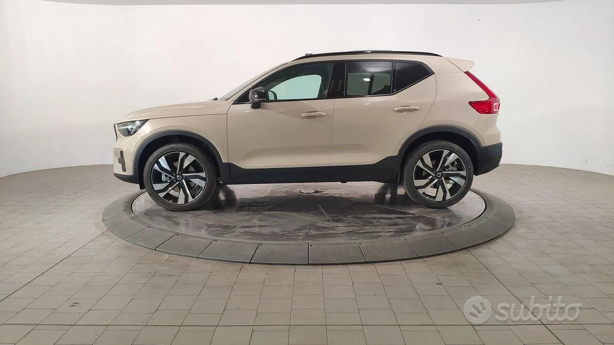 Volvo Xc40 2026 photo 4
