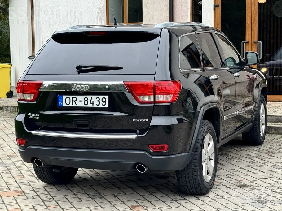 Jeep Grand Cherokee 2012 photo 3