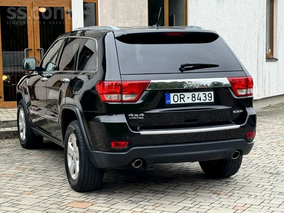 Jeep Grand Cherokee 2012 photo 4