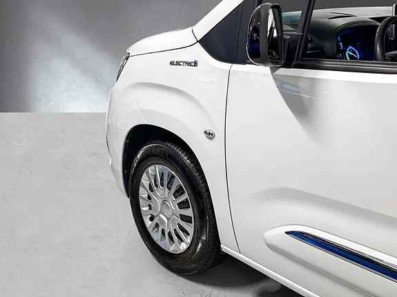 Toyota Proace City 2023 photo 4