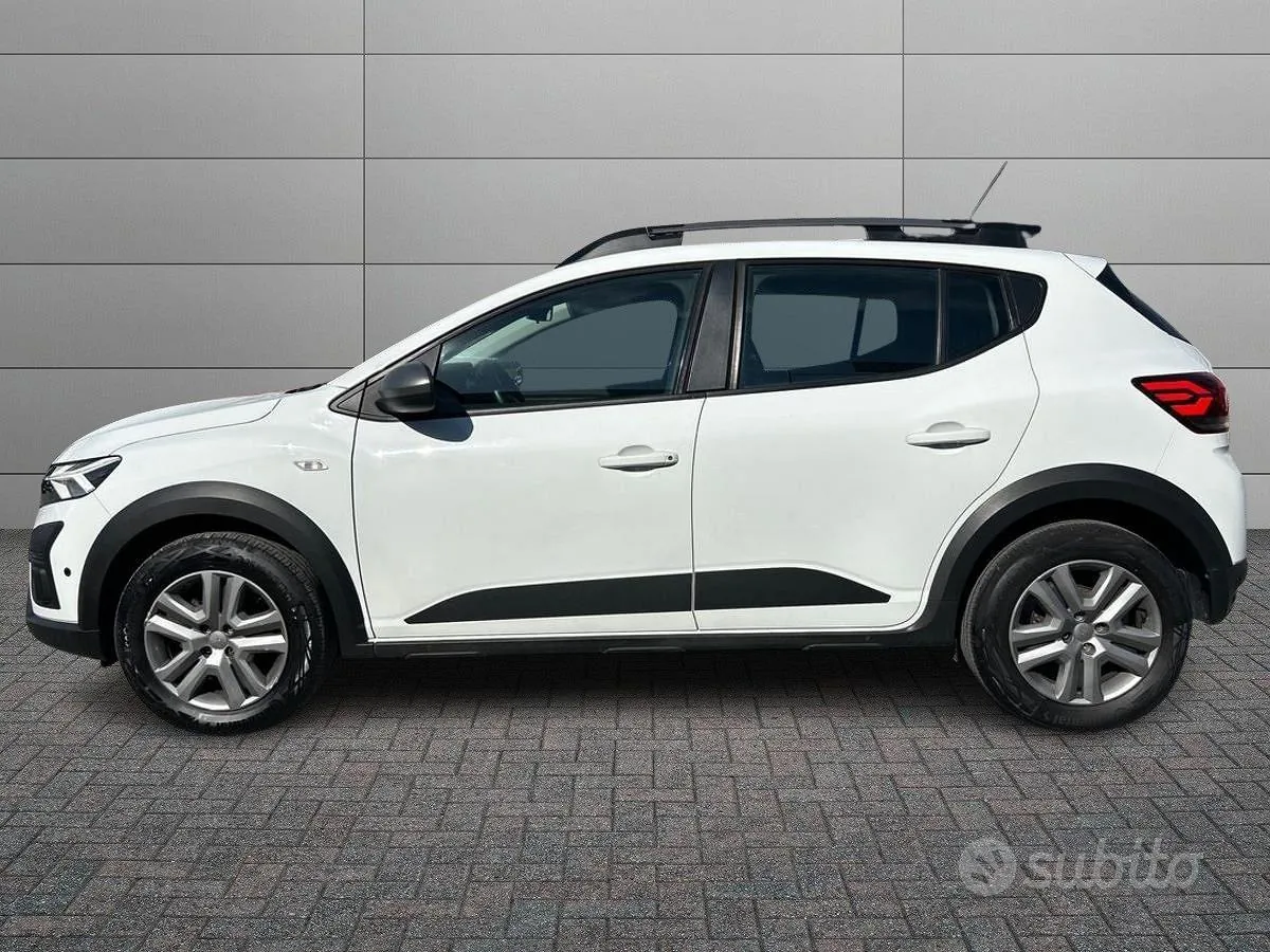 Dacia Sandero Stepway 2023 photo 2