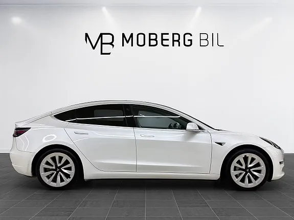 Tesla Model 3 2020 photo 4