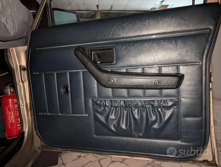 Volvo 244 1970 photo 5