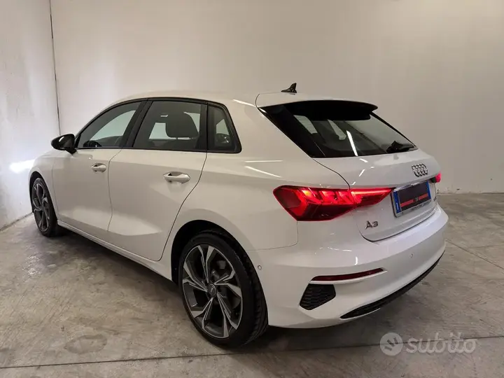 Audi A3 2021 photo 3