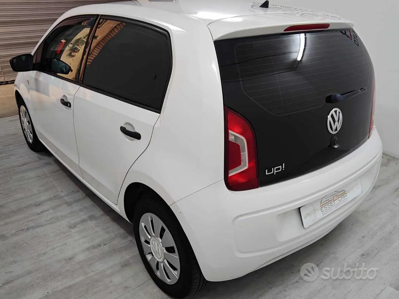 Volkswagen Up 2016 photo 3