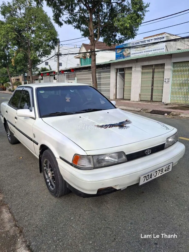 Toyota Camry 1989 photo 5