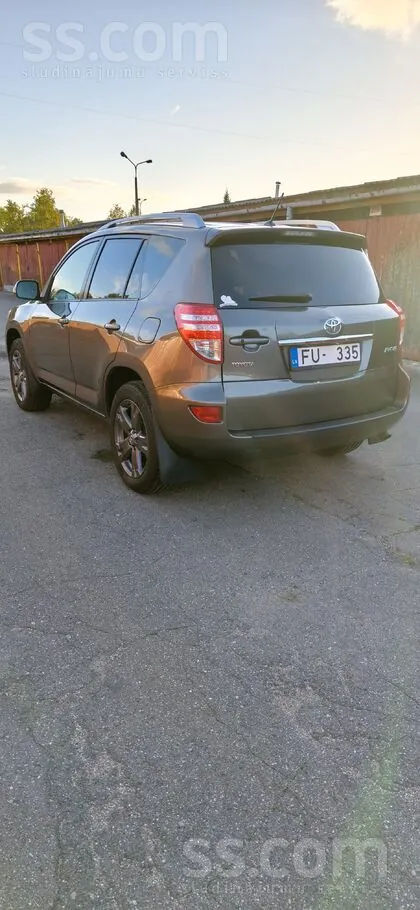 Toyota Rav4 2012 photo 5