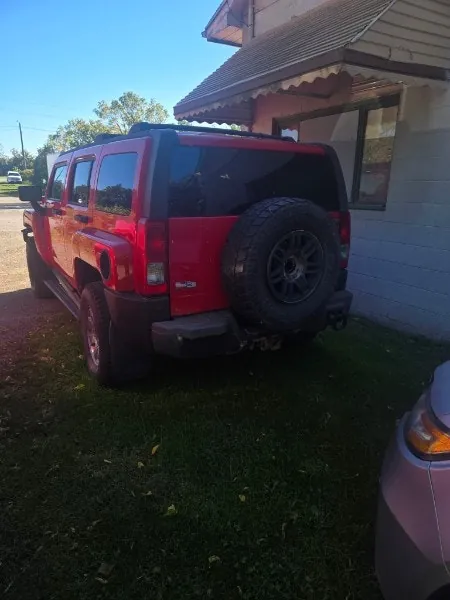 Hummer H3 2006 photo 3