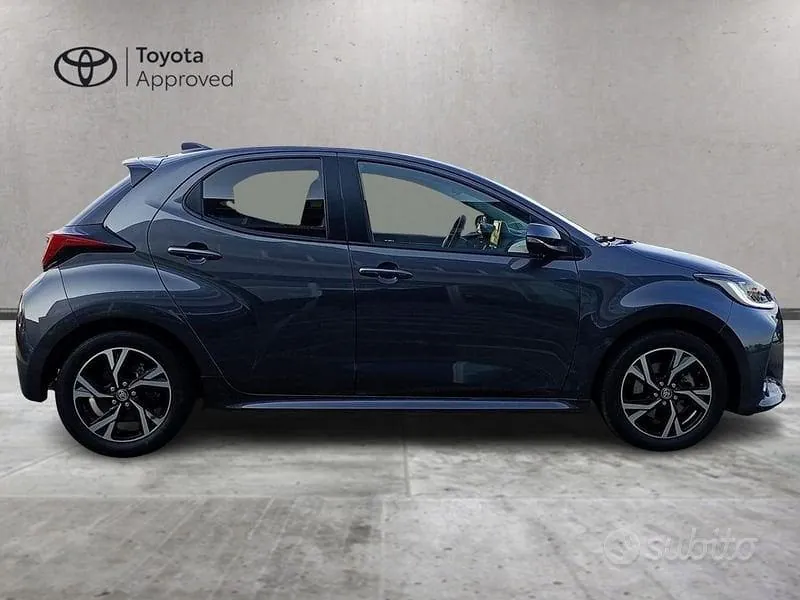 Toyota Yaris 2024 photo 4