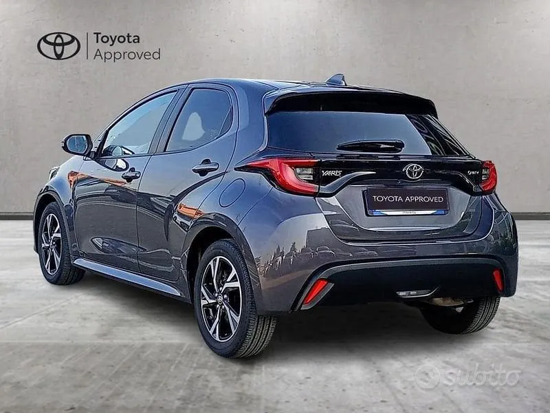 Toyota Yaris 2024 photo 5